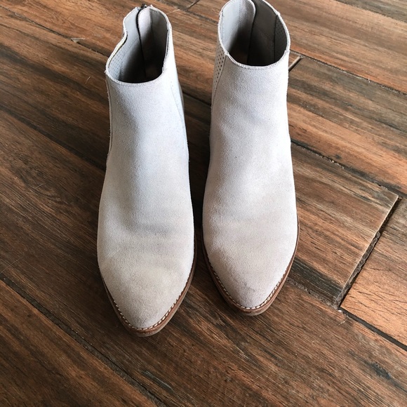 SOLD!Like new Dolce Vita Ankle bootie - Picture 2 of 6